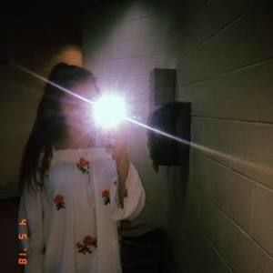 Meet your Posher, Zoe